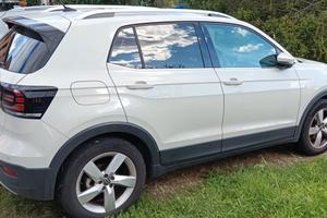 Volkswagen tcross
