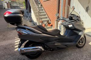 Suzuki Burgman 400