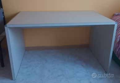 Scrivania