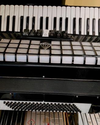 fisarmonica Parrot 120 bassi 