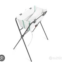 Vaschetta con piedistallo bagnetto Stokke