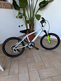 Bici  BMX bambino btwin 20 pollici