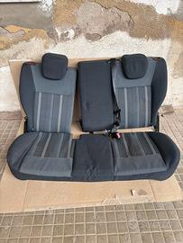 Sedili Fiesta mk6