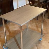 Carrello di servizio