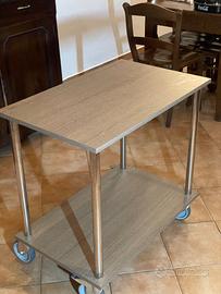 Carrello di servizio