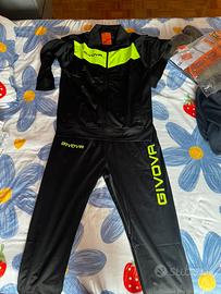 Due tute uomo givova