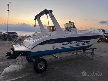 Barca open 6,80 mt - Manó Marine 22.50 Sportfish