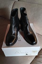 stivaletti donna in pelle 