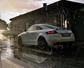 Audi TT 2.0 tfsi 200cv