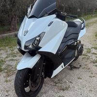 Yamaha T Max 530