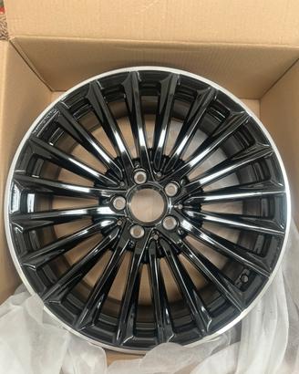 Cerchione 19” AMG multirazza originale Mercedes