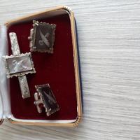 Gemelli e fermacravatta