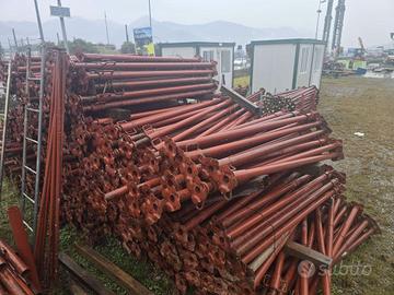 puntelli da armatura 3.6mt a piastra x 9.5 euro