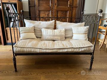 DIVANETTO IN FERRO BATTUTO 2 POSTI