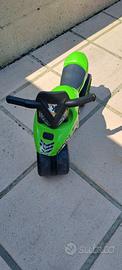 moto giocattolo