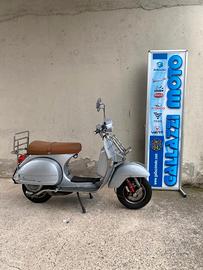 Piaggio Vespa 125 PX Classic
