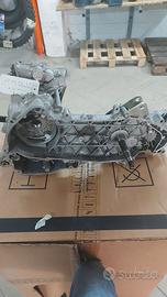 CARTER MOTORE USATO VESPA GTS SUPER SPORT