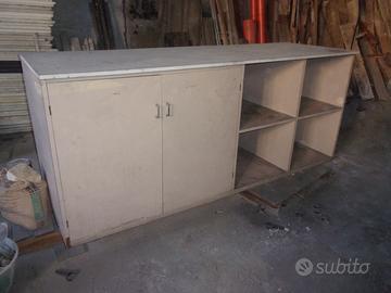 Grande mobile vintage cm. 73 x 221 altezza cm.91