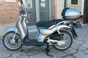 Aprilia scarabeo 100 4 tempi
