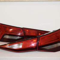 Fari Alogeni posteriori Audi A3 8y