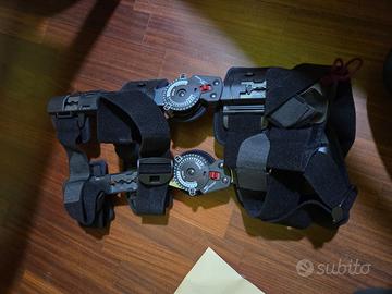 Tutore ginocchio post operatorio