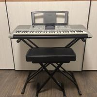 Tastiera Yamaha psr-e323