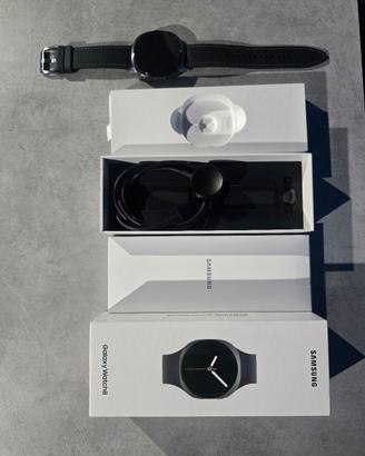 COME NUOVO Samsung galaxy watch 8 44mm LTE 