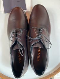 Scarpe Prada originali n. 8,5 in pelle. Nuove