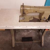 Macchina da cucire industriale NECCHI 