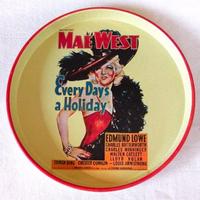 Vassoio in latta vintage con locandina