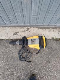 Dewalt demolitore 