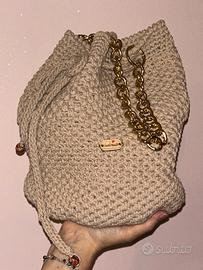 borsa a secchiello all'uncinetto 