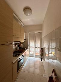 Ampia stanza arredata - Bergamo Santa Lucia