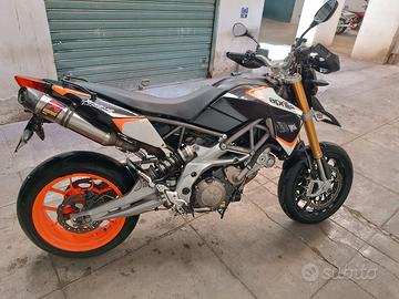 Aprilia Dorsoduro 750 - 2010