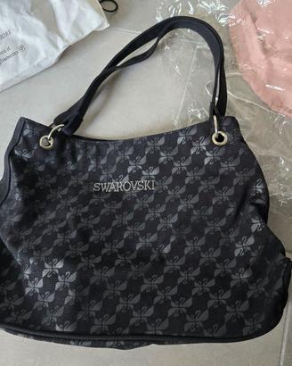 Borsa nera con logo