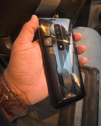 Cellulare Gaming Red Magic 7 18/256 165hz