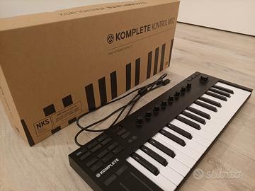 Komplete Kontrol M32