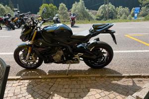 Bmw s1000r