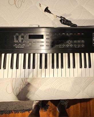 sintetizzatore roland d10