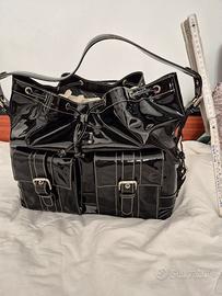 borsa vernice nera
