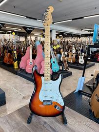 FENDER STRATOCASTER 1996 50TH ANNIVERSARY SUNBURST