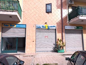 Locale commerciale 150mq