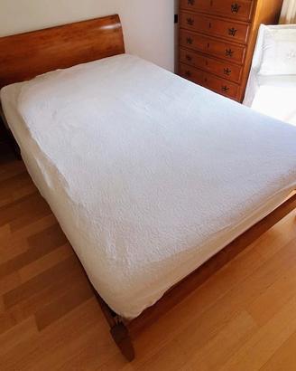 Letto piazza e mezzo in legno
