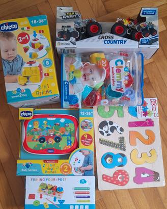 Lotto giochi bimbo 0-3 anni