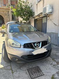 Nissan qashqai 2010