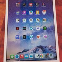 iPad 8ª Generazione (Wi‑Fi + Cellular) 32GB – Rosa