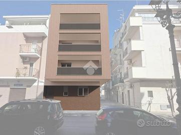 3 LOCALI A MARGHERITA DI SAVOIA