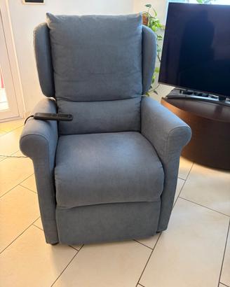 POLTRONA ALZAPERSONE VITARELAX MOD.MULTIPLA
