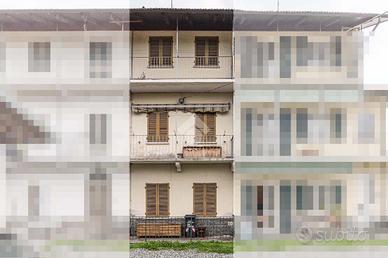 CASA SEMINDIPENDENTE A CIRIÈ