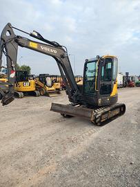 Volvo ECR58 – 2020 – 2.800 ore